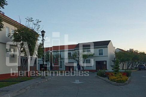 Fotos web condominio santa cristina CN 07