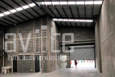 A6169 bodega alquiler 01
