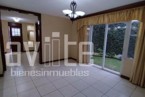 A10660 casa alquiler 01