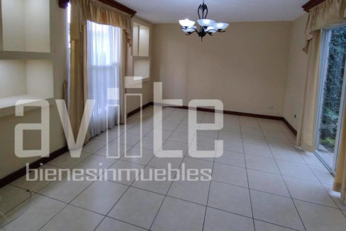 A10660 casa alquiler 03