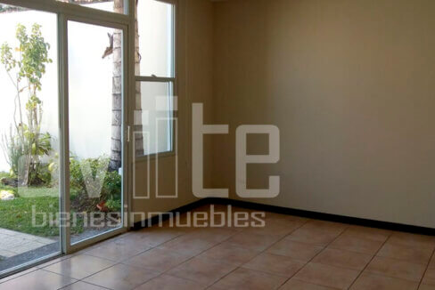 A11326 casa alquiler 01